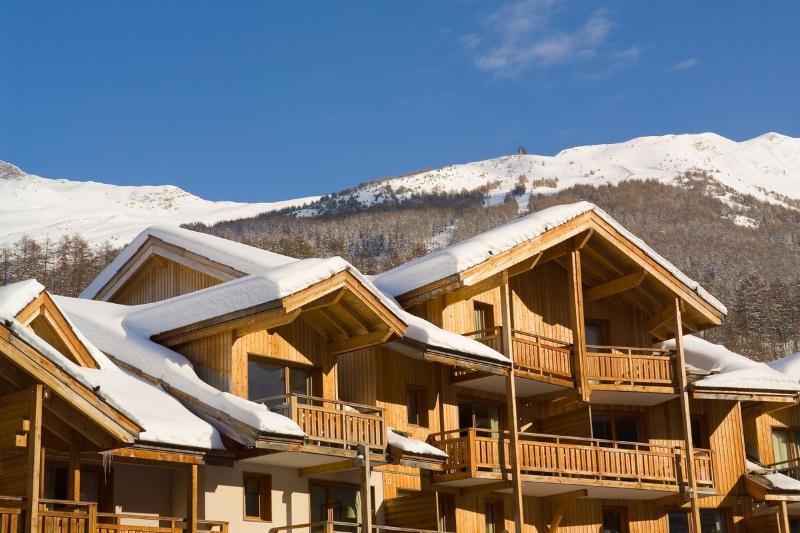 Madame Vacances Residence Le Parc Des Airelles Les Orres Exterior photo